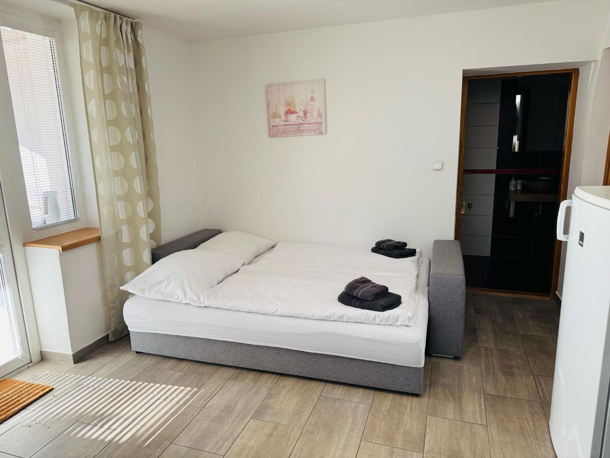 Apartmany U Orecha Boretice Bagian luar foto