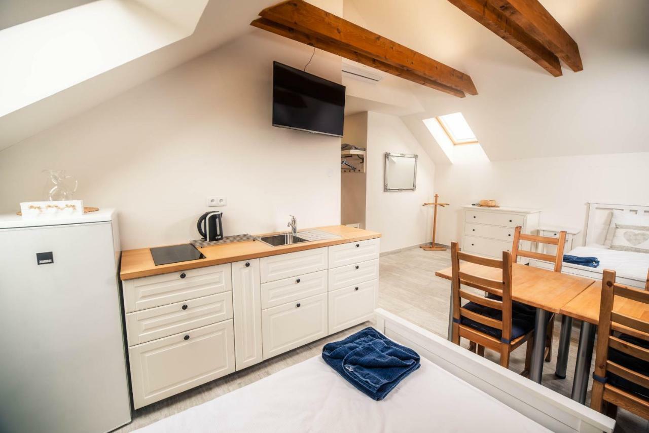 Apartmany U Orecha Boretice Bagian luar foto